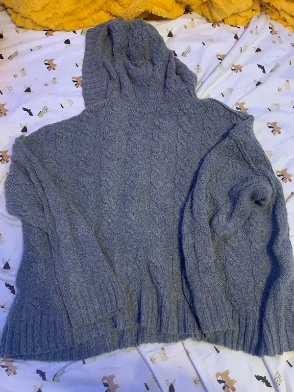 American Eagle Sweater - Image 3
