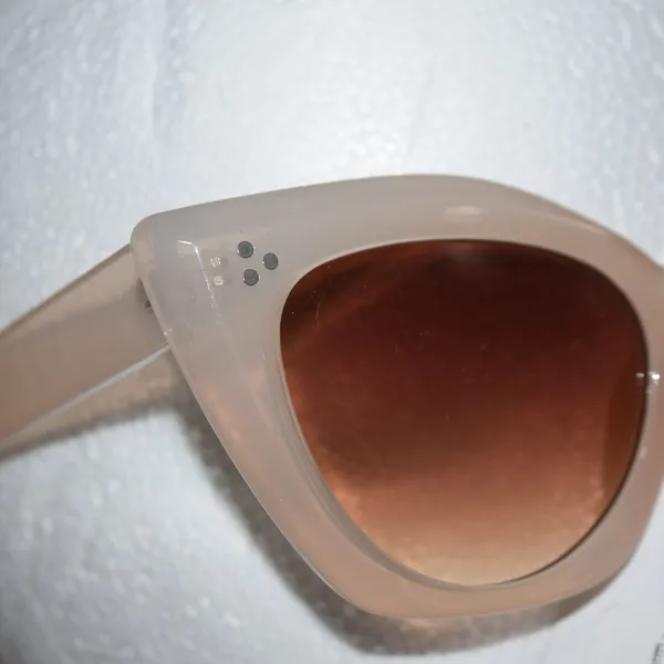 NWT Beige Cat Eye Fashion Glasses - Image 3