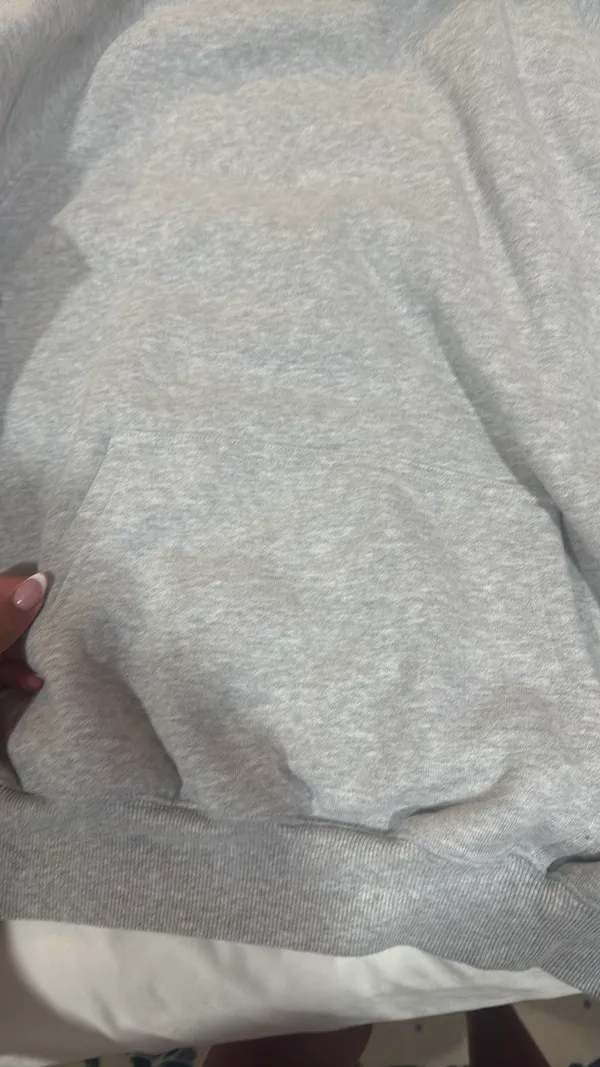 Aritzia Xs grey hoodie. Sweat fleece - Image 4