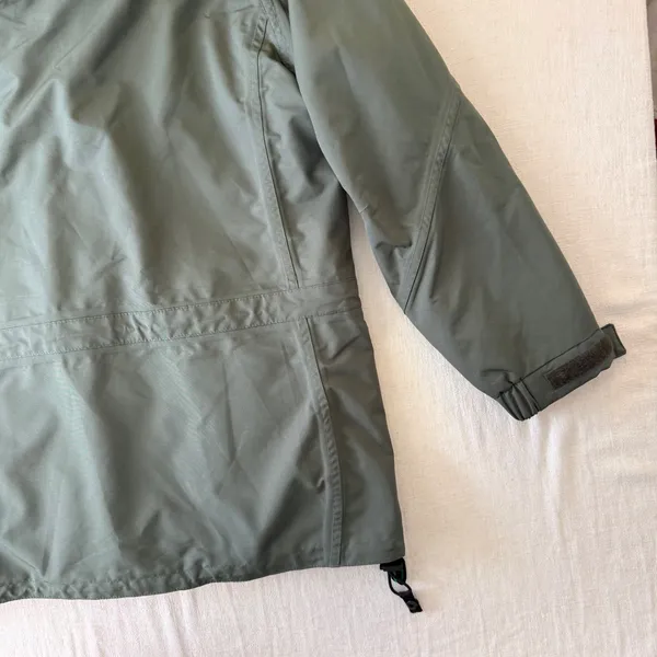 Craghoppers AquaDry Waterproof Hooded Rain Jacket Womens US 8 Olive Green - Image 8