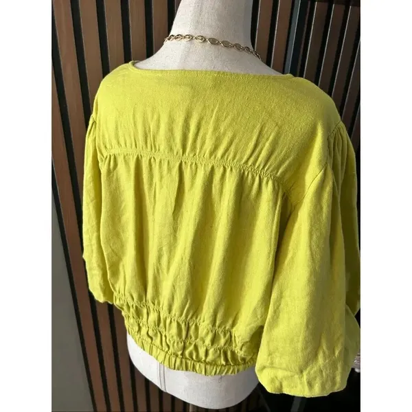 Marc New York andrew Mark size medium yellow pirate shirt short cut off - Image 4