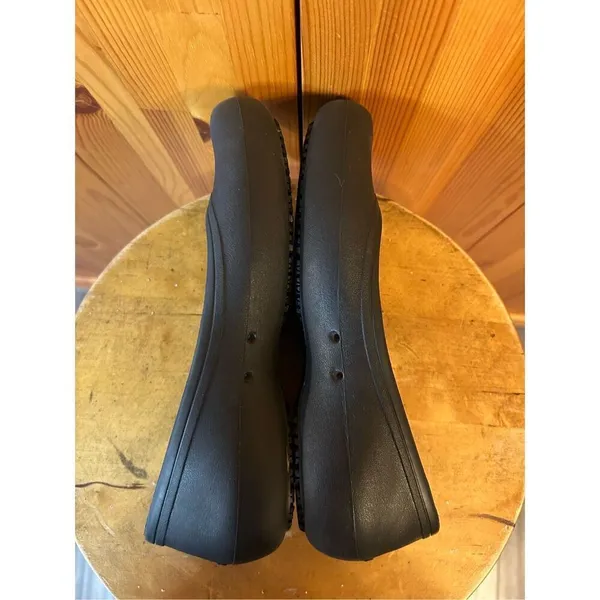 CROCS At Work Iconic Comfort Ballet Flats Black Women's Size 7 Nurse - Image 6