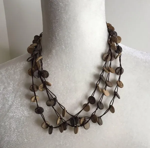 Triple strand earth tones necklace flat wooden circles boho hippie - Image 2