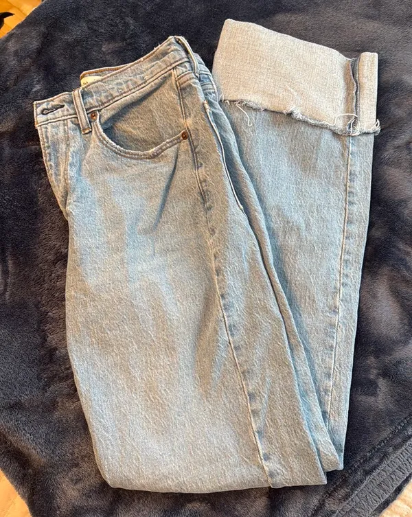 90’s Relaxed Jean - Image 2