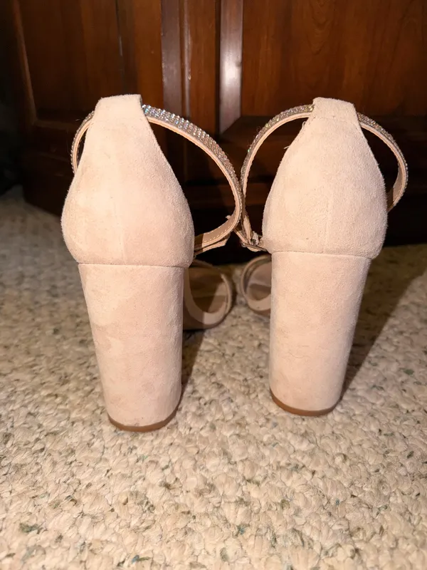 Steve Madden Heels Nude - Image 4
