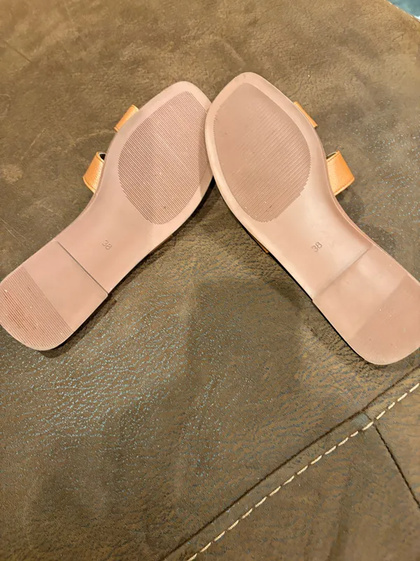 Women’s sandals Tan Size 38 European . 7 is - Image 2