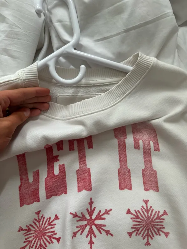 American Eagle Outfitters sweatshirt - Image 4