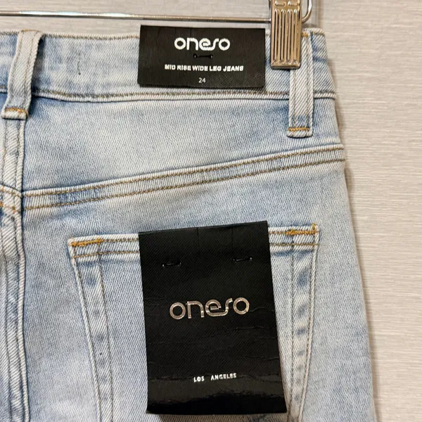 Oneso Los Angeles Mid Rise Wide Leg Jeans Light Wash Blue OSW8001 Size 24 - Image 8