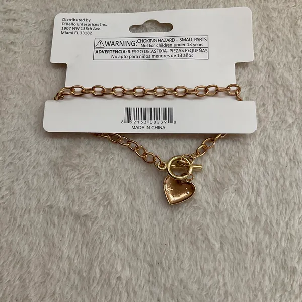 Gold plated heart toggle bracelet - Image 3