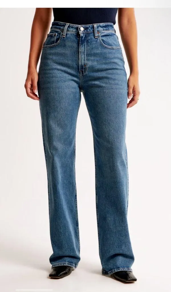 Abercrombie 90s Ultra Relaxed High-Rise Jeans - Image 2