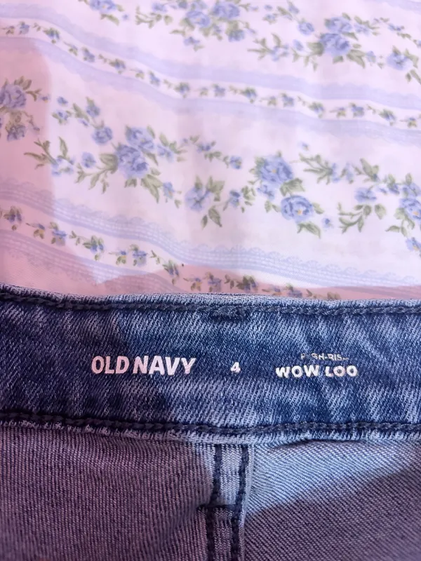 Old Navy Jeans Loose High-Rise - Image 3
