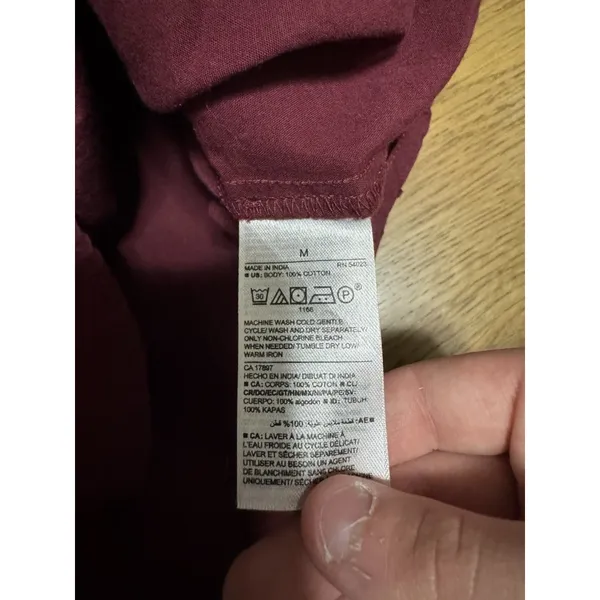 Old Navy Women Size Medium‎ Long Sleeve Button Down The Classic Shirt Cotton - Image 10