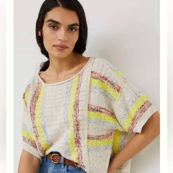 Anthropologie Pilcro Beachside Boho Tee Cream Yellow Size M - Image 6