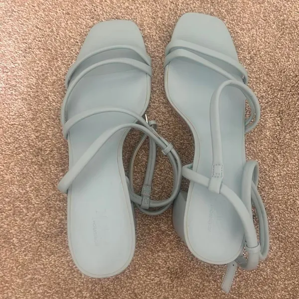Nordstrom Women's Blue Sandals - Image 2