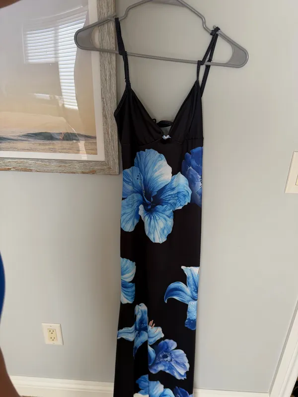 women’s black and blue maxi dress - Image 3