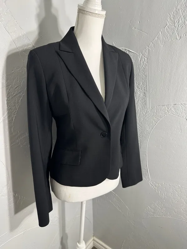 Laundry By Shelli Segal Black Lace-Up Back Blazer - Image 4