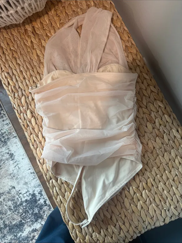 Le Lis Sheer Halter Bodysuit in Blush Nude - Image 3