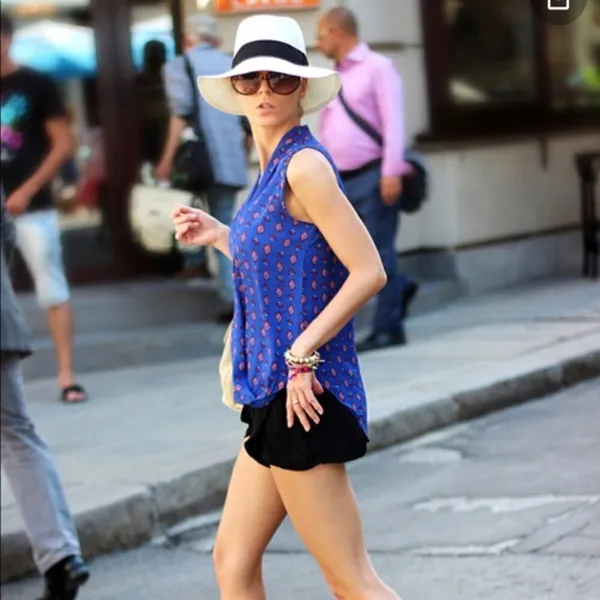 Zara Blue Sleeveless Blouse Size XS - Image 3