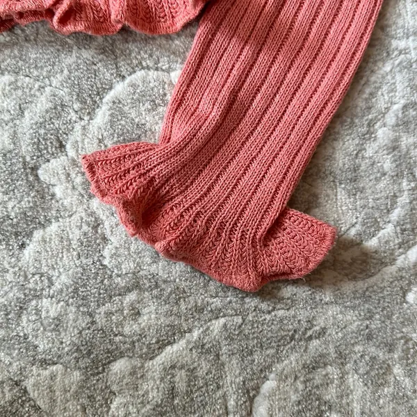 Ribbed Off-the-Shoulder Crop Top - Image 2
