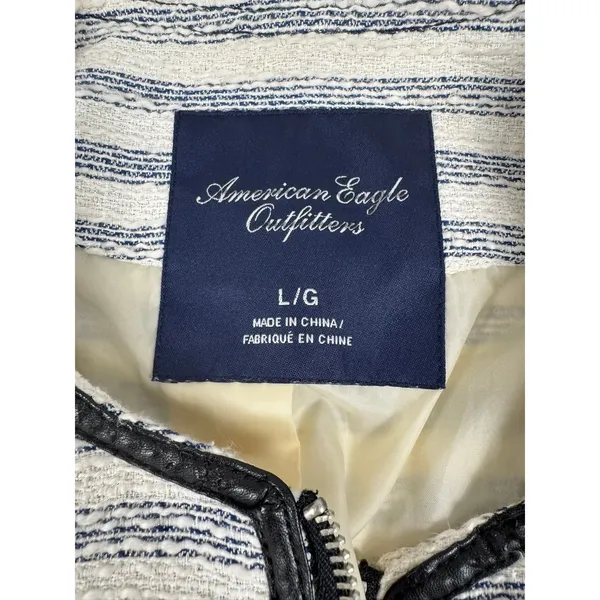 American Eagle Striped Cropped Moto Jacket Cream Navy Blue Faux Leather Trim L - Image 5