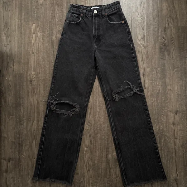 Black High Rise Zara Jeans - Image 2