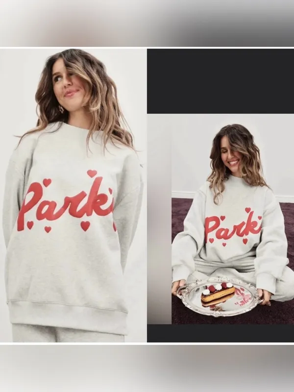 Parke Sweetheart Valentine’s Day Mockneck Sweatshirt Size S/ M - Image 2