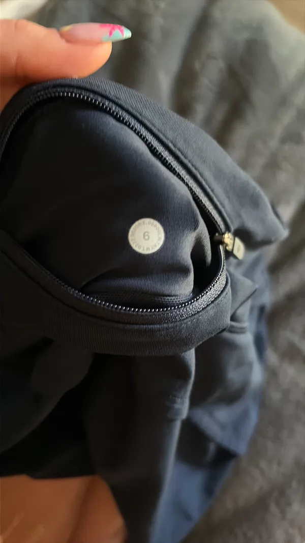 Lululemon Speed Shorts 4 - Image 5