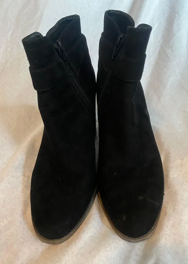 black booties - Image 2