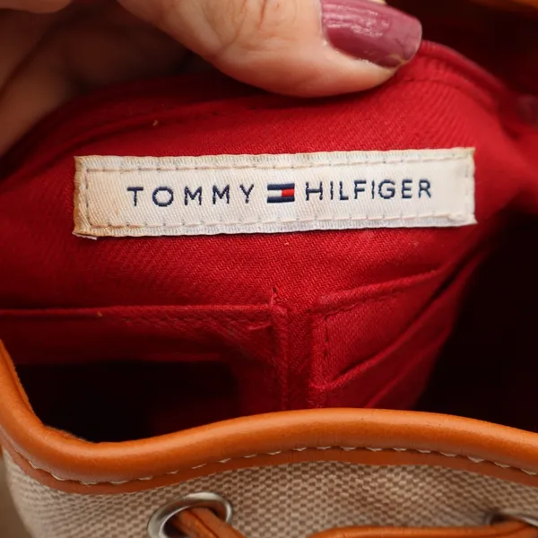 Tommy Hilfiger Bucket Bag Womens Medium Drawstring Beige Tan Canvas Excellent - Image 6