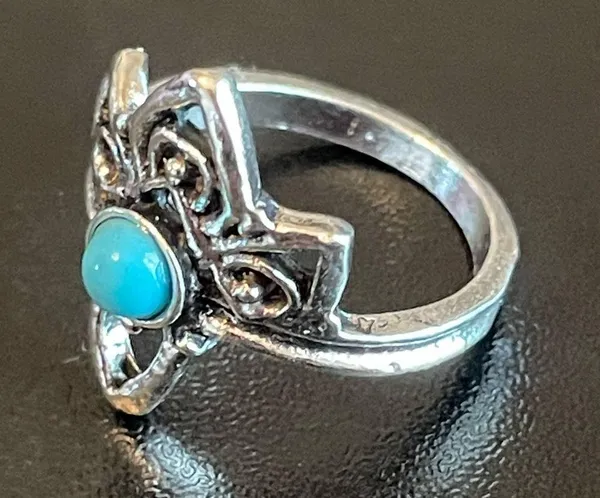 Turquoise stone boho ring size 4.5 - Image 3