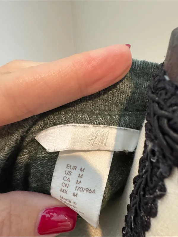 H&M Heathered Forest Green Crewneck Sweater - Image 2