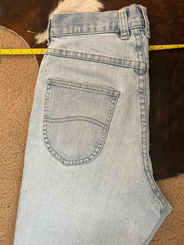 Lee Vintage Cropped Mom Jeans - Image 3
