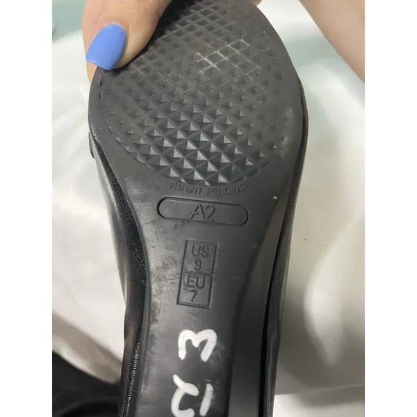 A2 Aerosoles Size 9 Black Leather Womens Shoes‎ Slip on S-438 - Image 8