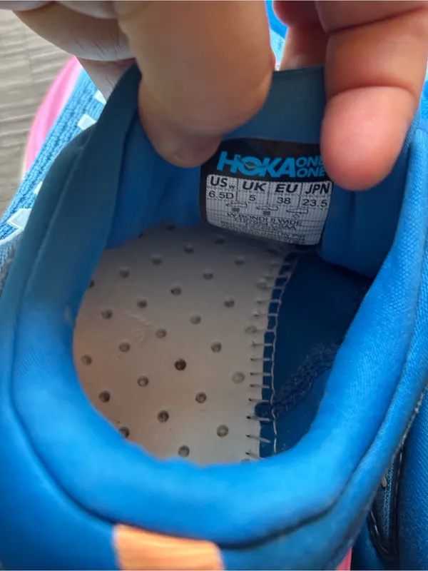 Hoka One One Bondi 8 Wide Sneakers Coastal Sky Blue Pink Size 6.5 D - Image 9