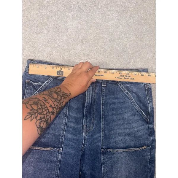 American Eagle Super High Rise Baggy Straight Cargo Jeans Size 12‎ Short Denim - Image 7