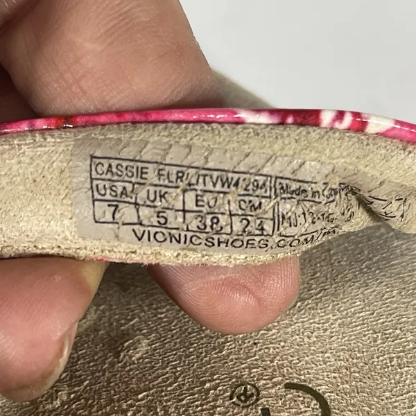 Vionic Women’s Floral Thong Sandals Multicolor/Beige Slip On US 7 EU 38 - Image 7