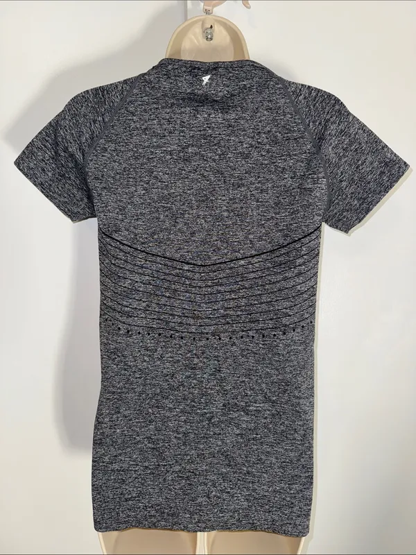 Primark Workout Top Short Sleeve Heather Gray Women’s 10 / 12 - Image 2