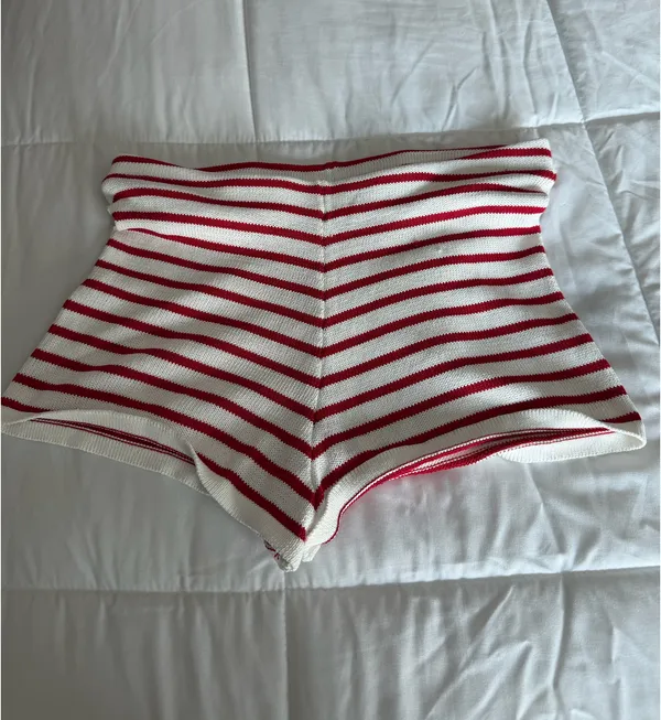 White Fox Boutique Shorts - Image 3
