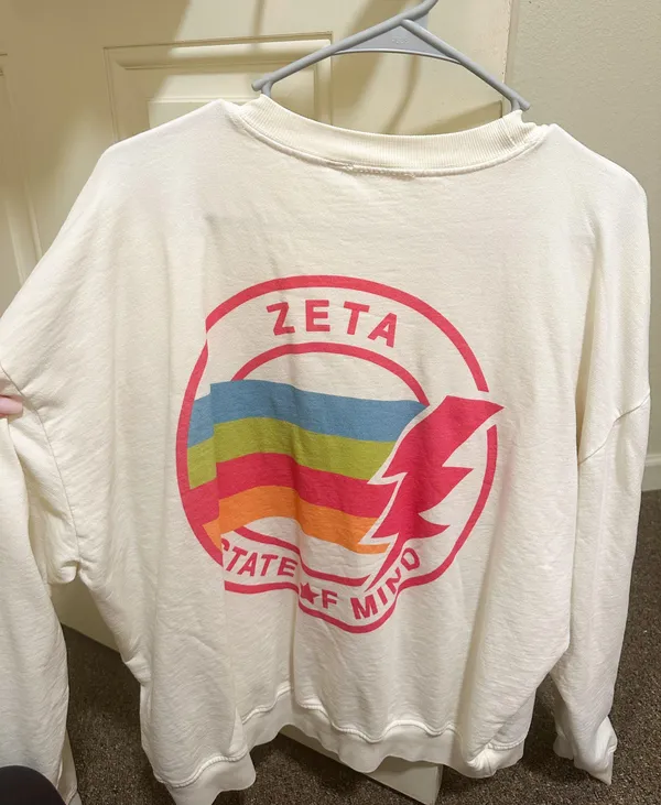 University Tees Zeta Tau Alpha crewneck - Image 3