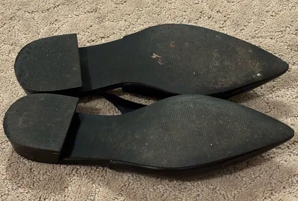 Steve Madden Black Slingback Pumps - Image 3