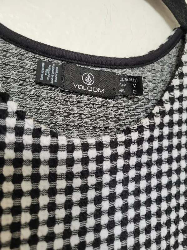 Volcom Black and White Mini Dress - Image 5
