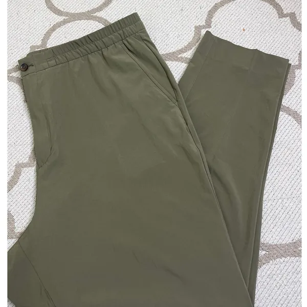 Banana Republic Airstretch Tapered Pants Olive Green Textured Ankle Size XL - Image 2