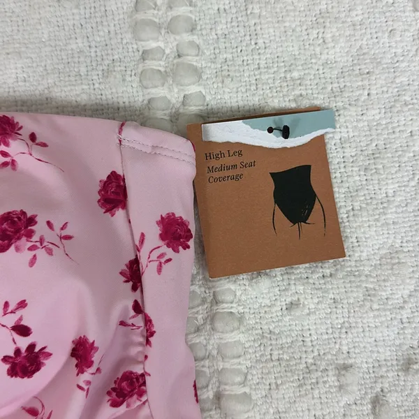 NWT Shade & Shore‎ Multi Rose Halter Plunge Neck One-piece Size Small - Image 9