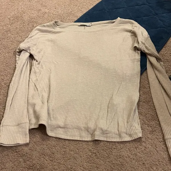 Abercrombie medium top‎ - Image 4