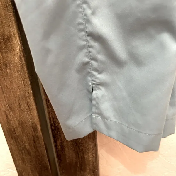 Grey’s Anatomy Mia mid-rise scrub pants in blue - Image 6