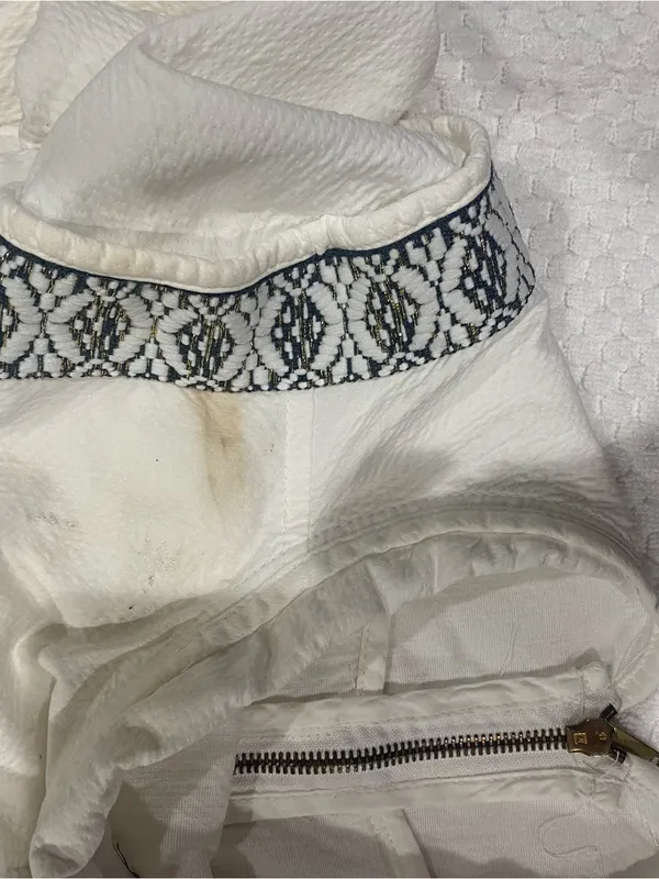 Zara White Textured Zip-Front Jacket with Patterned Trim - Image 10