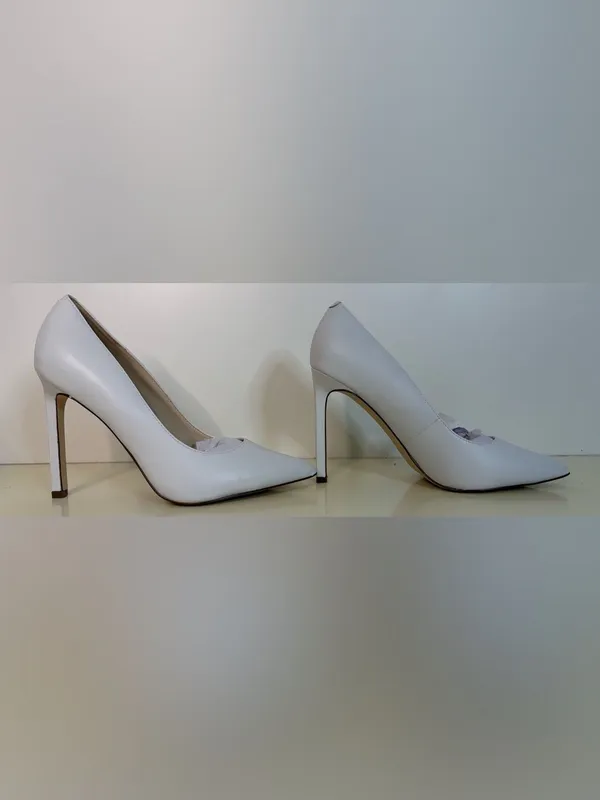 NWT Nine West White Pointed-Toe Leather Pumps - Image 2