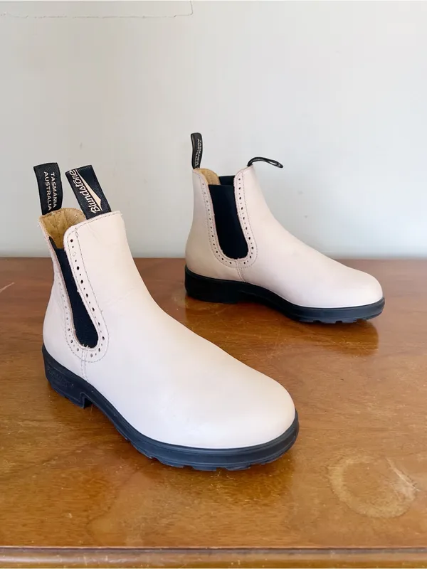Blundstone • 2156 Women's High Top Chelsea Boots in Pearl cream leather pull on - Image 14