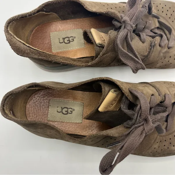 UGG Tye Leather Lace Up Sneakers Brown Nubuck Sz 9.5 - Image 12