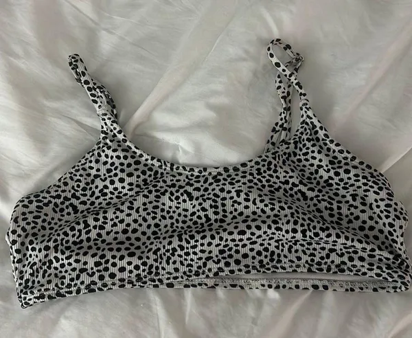 Swim Top Size M - Image 5